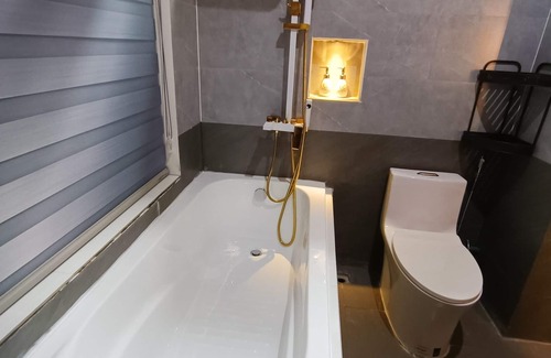 Huong Hoa Hotel | Khe Sanh Luxury Hotel