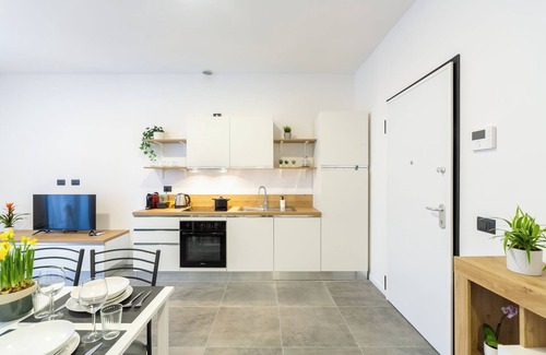 Quarto Cagnino Condo | KHL apartments