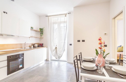 Quarto Cagnino Condo | KHL apartments