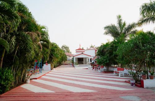 Una Hotel | khodal Resort