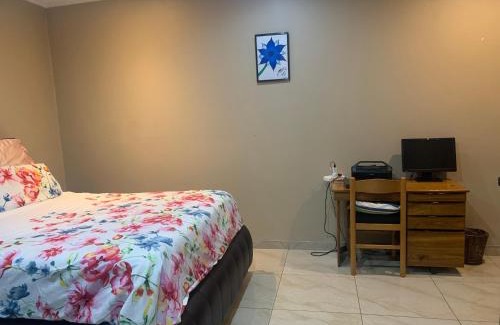 Greater Johannesburg Metropolitan Area Bed & Breakfast | Khosana travel and tours