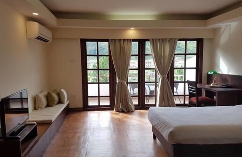 Khuruthang Hotel | Khuru Resort