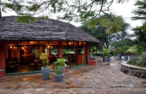 Arusha Hotel | Kia Lodge