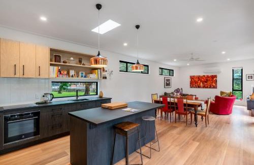 Kiama Heights House | Kiama Garden Retreat