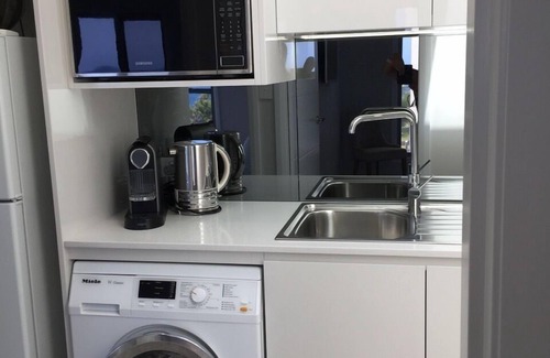 South Coast Apartment | Kiama Water Views Couples Luxury Waterfront Sea Views Retreatn