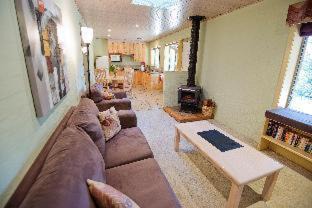 Tathra Resort | Kianinny Bush Cottages