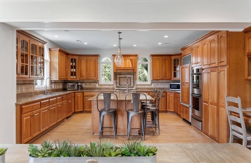 Vanderhorst Plantation House | Kiawah Exclusives | 205 Glen Abbey