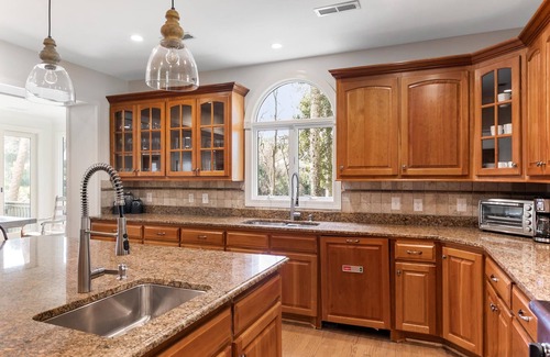 Vanderhorst Plantation House | Kiawah Exclusives | 205 Glen Abbey