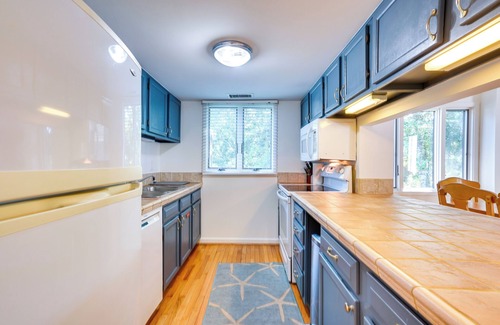 West Beach Village House | Kiawah Island Vacation Rental: Walk to Beach!