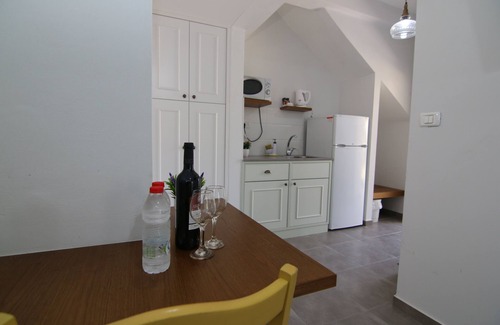 Ashdot Ya'akov Ihud House | Kibbutz Ashdot Yaacov Ichud Country Lodging