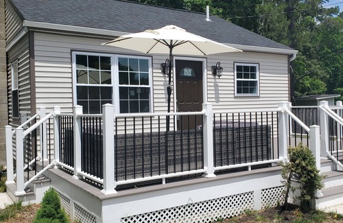 Whitesboro House | Kick back and relax in this calm, stylish home. Luxury newly renovated property