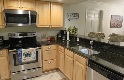 Biloxi Condo | Kick back and relax in this brand new Biloxi beach remodel