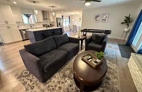 Elgin House | Kick Back, Play, Relax, Enjoy! Weekly Discounts