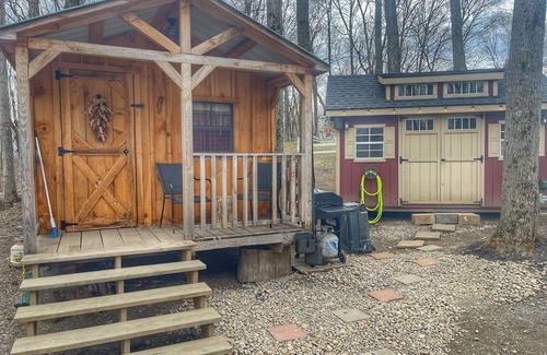 Fort Edward House | Kid-Friendly Camping - 15 minutes to Six Flags!