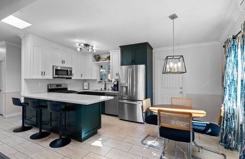 Chula Vista House | Kid Friendly! Water Views, Rooftop Deck & Hot Tub!