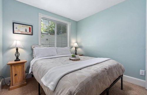 Dingle House | Kids Love Our Home-10 miles Bear Lake North Beach
