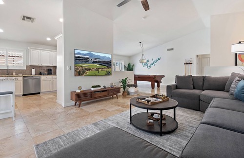 Sunset Ridge House | Kierland-Scottsdale Quarter Area-Free heated pool-Spring Training-pool table