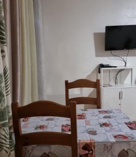 Plaisir Apartment | KIEVAILLE