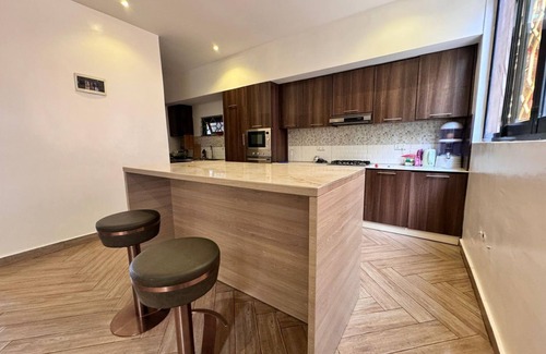 Kigali House | Kigali-Rwanda, Lovely 4 BR, APT w/stunning mountain views💘