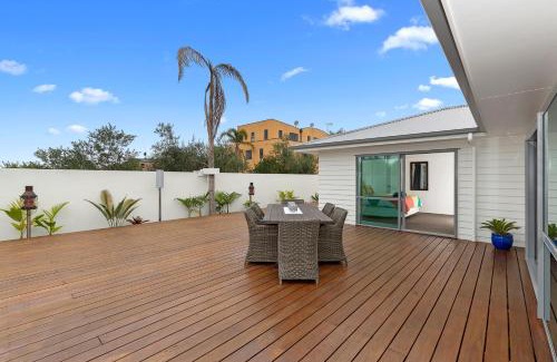 Ruakaka House | Kihi Retreat - Ruakaka Holiday Home
