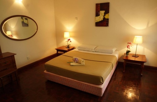 Kampung Meraga Beris House | Kijal Permai Apartment