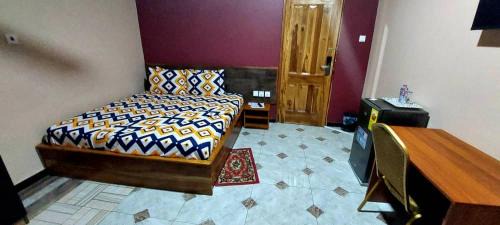 Volta Region Hotel | Kikis Court Resort