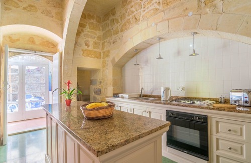 Xaghra Villa | Kikka - Xaghra Holiday Home