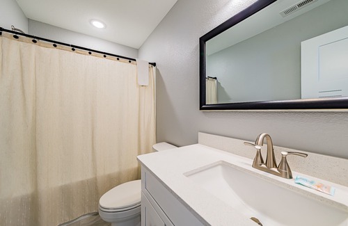 Harbinger House | KIL9104 Kilmarlic Spieth Cottage. Golf Resort, Community Pool & Fitness