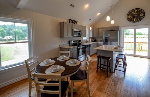 Harbinger House | KIL9106 Kilmarlic Couples. Golf Resort, Community Pool & Fitness