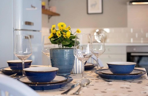 Rostrevor House | Kilbroney River Cottage