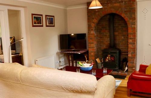 South Tipperary House | Kilcash Castle Cottage