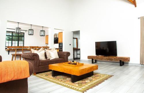 Arusha Apartment | Kili Meru Cottage