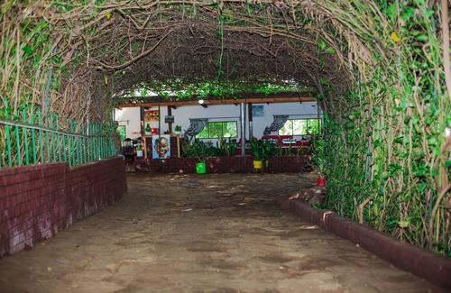 Himo Hotel | Kili Share Hotel & Hotel