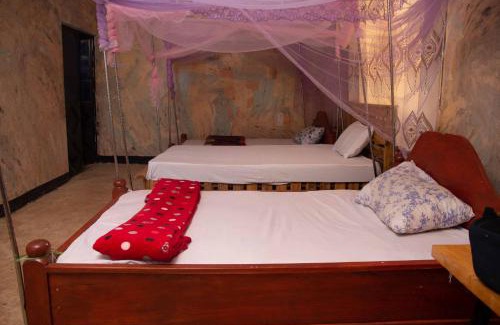 Moshi Hotel | Kilibase Hotel