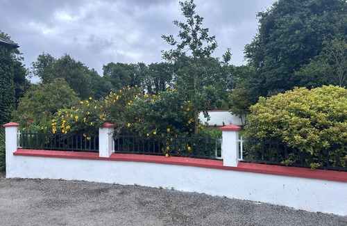 County Kilkenny Apartment | Kilkenny Organic Farm 2-Bed Apt, Sleeps 4, Parking