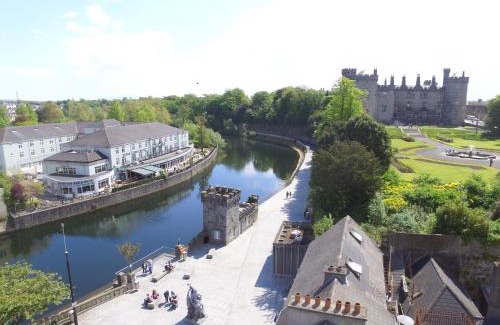 Kilkenny City Centre Hotel | Kilkenny River Court Hotel