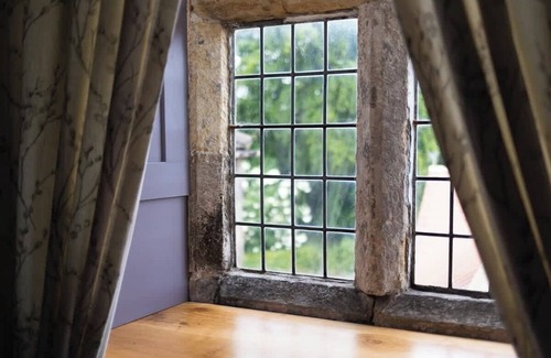 Cayton House | Killerby Old Hall w/Hot Tub and Swimming Pool