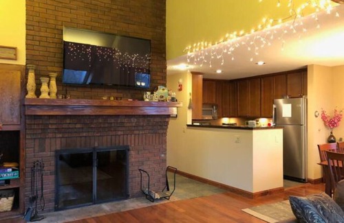 Central Vermont- Killington Condo | Killington Sunrise Cozy Ski-in/ski-out condo