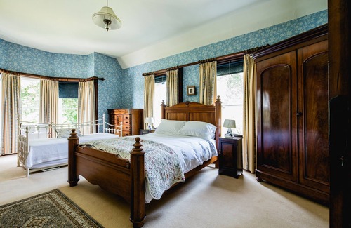 Rathfriland Bed & Breakfast | Kiltariff Hall Country House