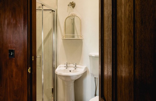 Rathfriland Bed & Breakfast | Kiltariff Hall Country House