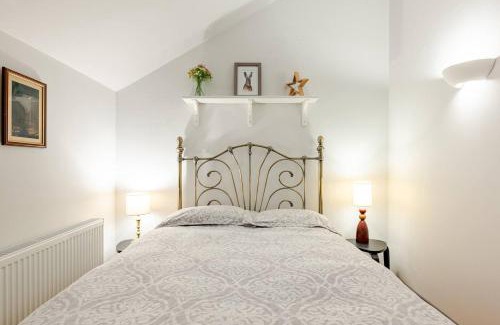 Hillsborough Apartment | Kilwarlin Schoolhouse