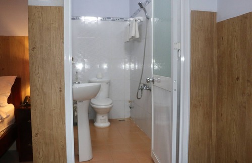 Ninh Kieu Hotel | Kim Long Hotel