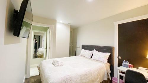 Surrey House | Kim's Place