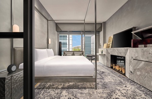 Pudong Hotel | Kimpton Qiantan Shanghai by IHG