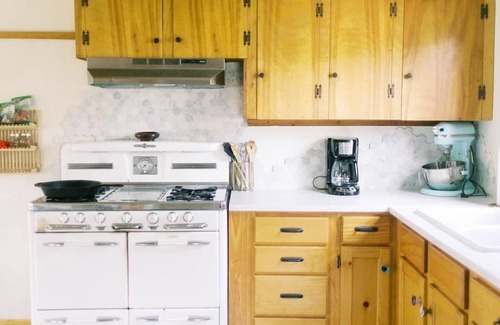 San Marcos Cottage | Kind Of Blue - A Hill Country Cottage