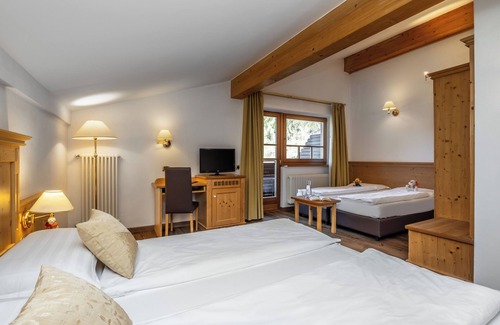 Locca Hotel | Kinderhotel Adriana