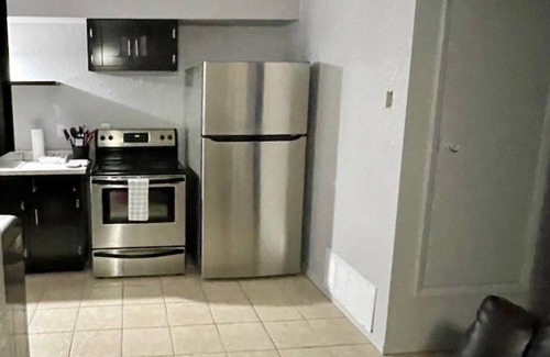 Mesilla Park Apartment | King Bed Apartment Pet Friendly with Horse Motel