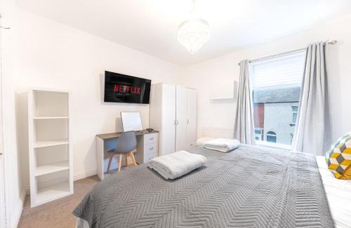 Barrow-in-Furness House | *King Bed* Comfy City House