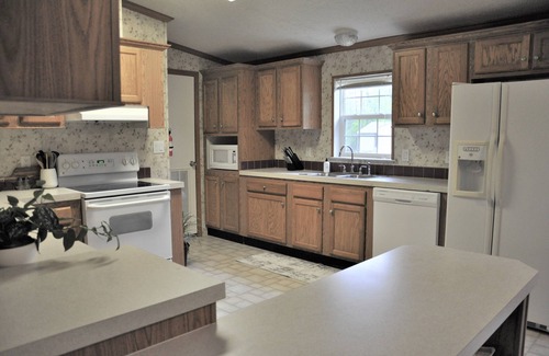 Elizabethtown House | King Bed. Family-sized Near Hershey Park. 7 Minutes to route 283