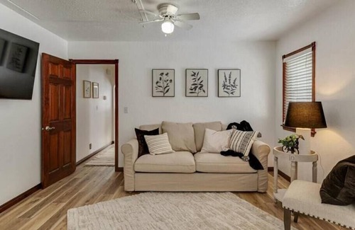 West Valley City House | King Bed, Full Kitchen, Central Location!